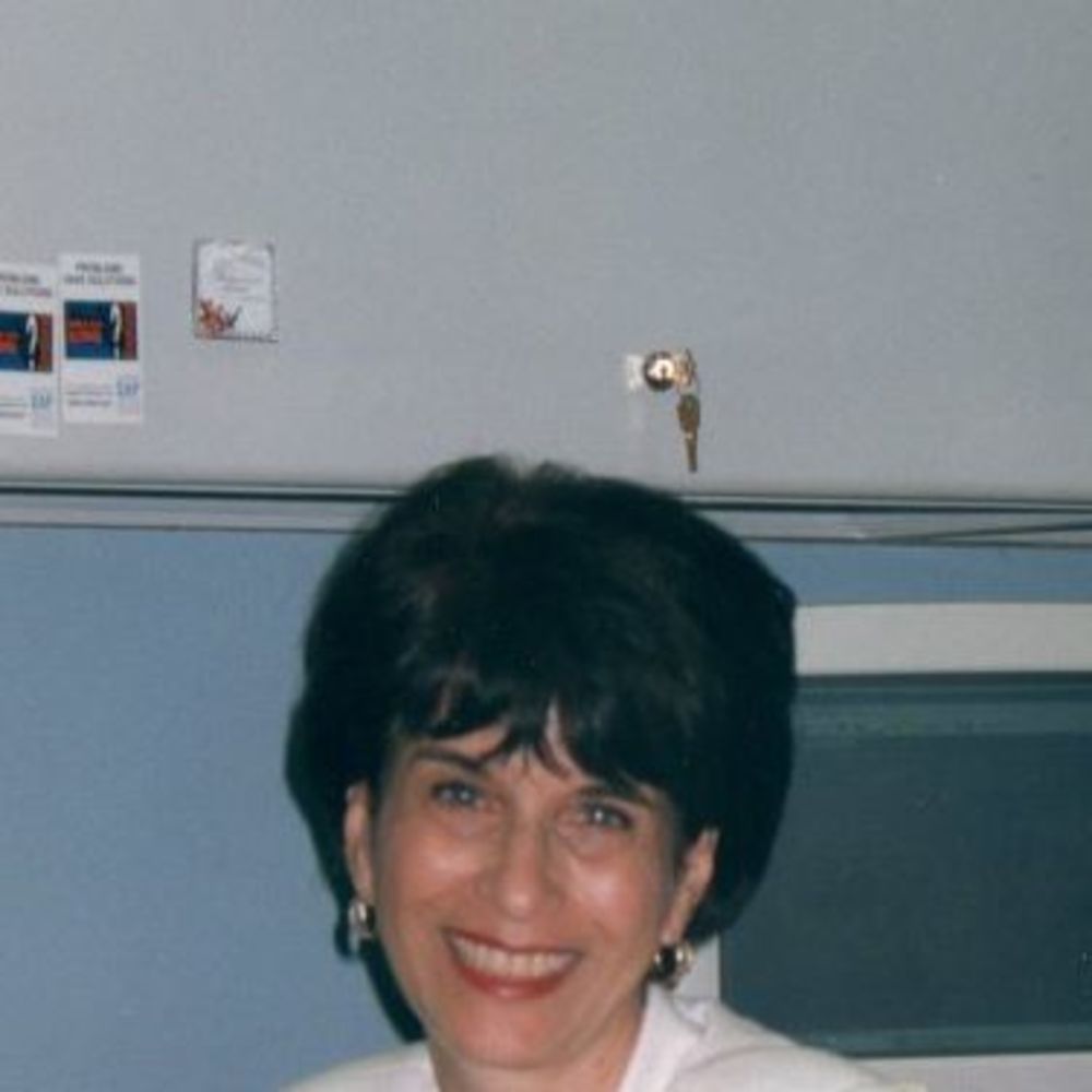 Meet your Posher, Angela